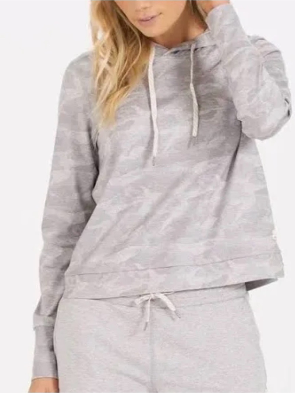 Vuori Halo Essential Pullover Hoodie Pale Heather Camo Medium EUC